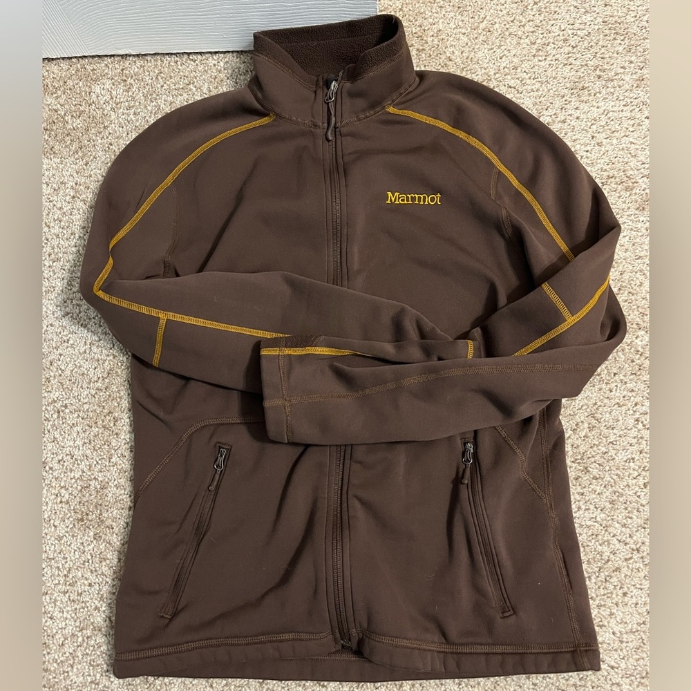 Men’s Marmot jacket, size medium. No tears or damage